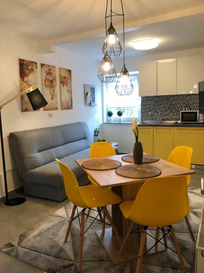 Apartment Park *